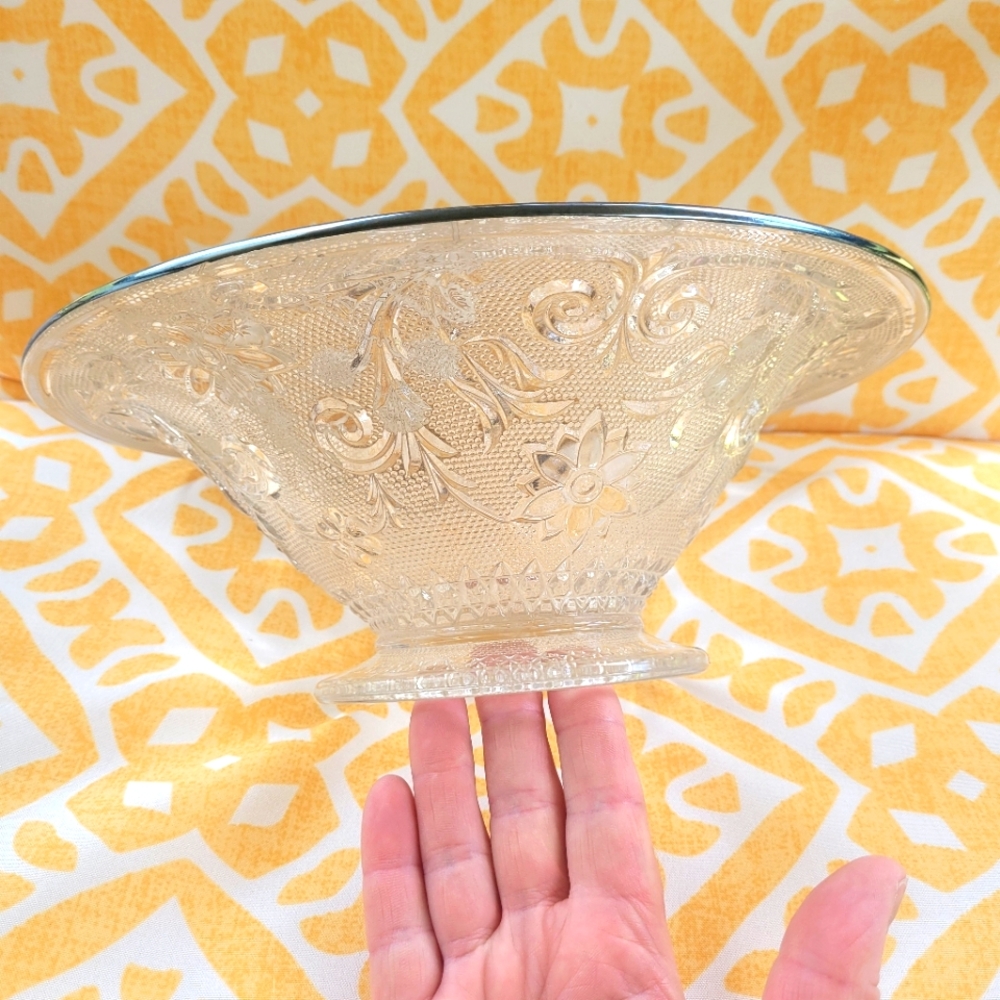 Vtg Sandwich Glass Footed Bowl With Silver Berries & Leaves